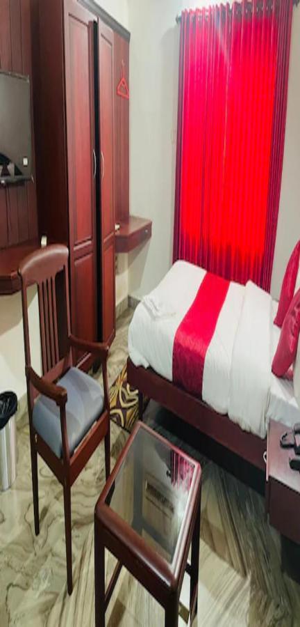 Redbell Suites Malapuram Malappuram Zewnętrze zdjęcie